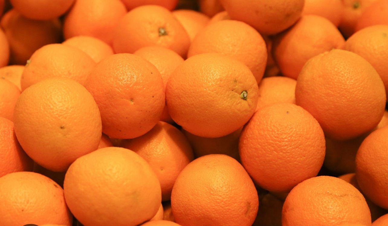 Orange (1 kg)